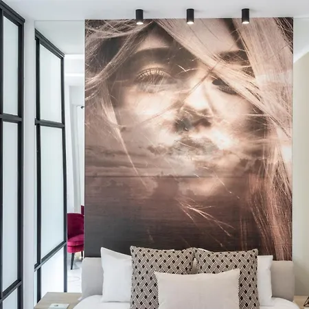 Victoriei112 - Urbannest