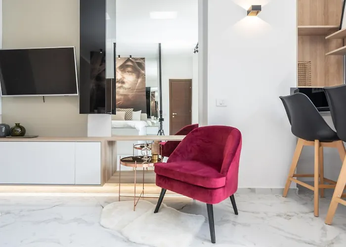 Victoriei112 - Urbannest *